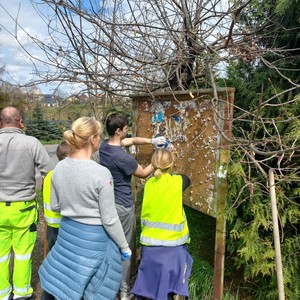 osoby biorące udział w sprzątaniu Gminy 
