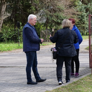 osoby biorące udział w sprzątaniu Gminy 