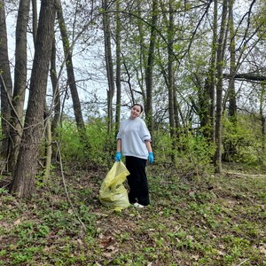 osoby biorące udział w sprzątaniu Gminy 