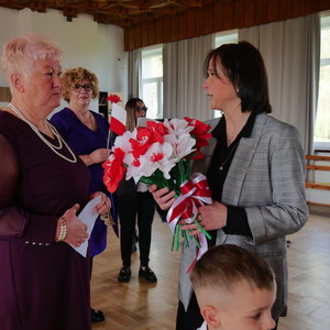 osoby biorące udział w spotkaniu