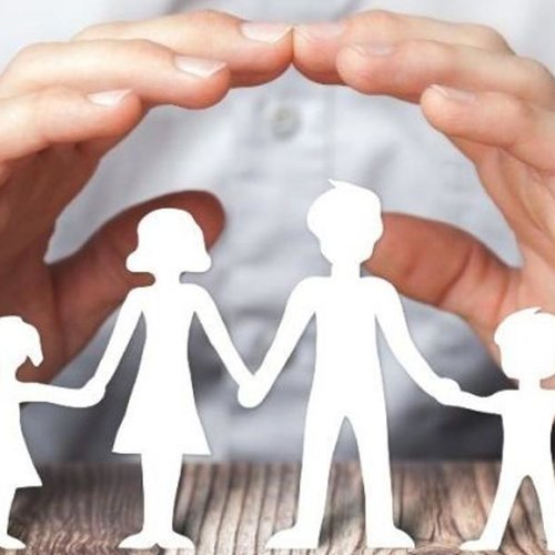 Obraz główny aktualności o tytule Ogłoszenie o poszukiwaniu osoby na stanowisko asystenta rodziny z w  Gminnym Ośrodku Pomocy Społecznej w Mogilanach 