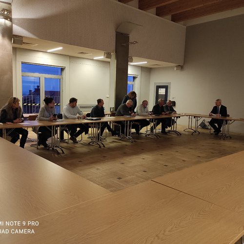 Obraz główny aktualności o tytule Także Sołtysi sprzeciwiają się budowie nowej drogi S7 przez Gminę Mogilany 